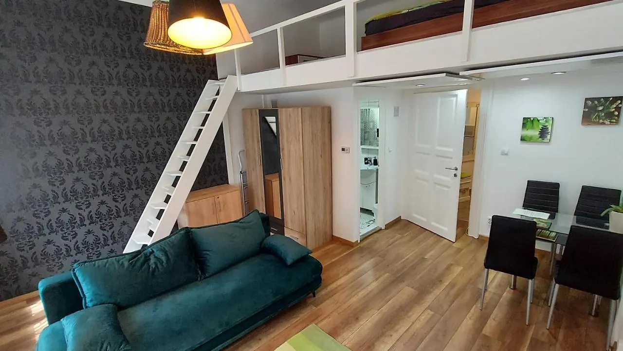 Bacso Bela Utca 8. Hotel Budapest